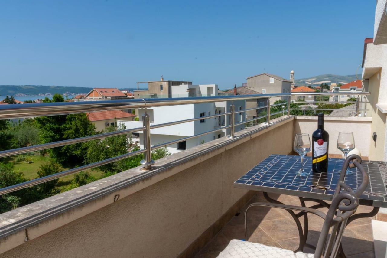 Casteletti Apartamento Kaštela Exterior foto